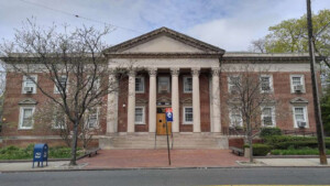 Richmond Civil Court 927 Castleton Ave Staten Island NY 10310 USA